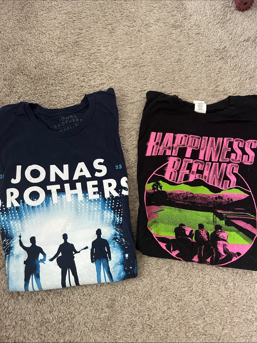 Jonas Brothers Concert T-Shirt Bundle - Medium